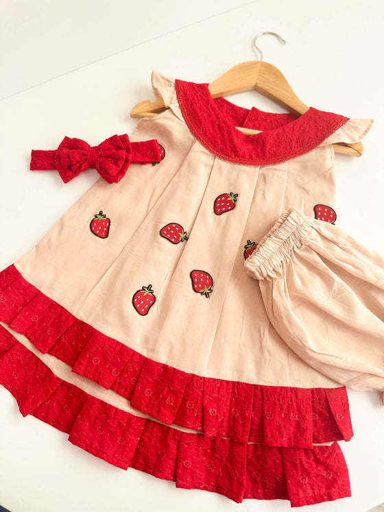 Strawberry Kisses- 3 piece set